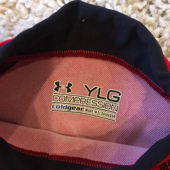 🔴UNDER ARMOUR ColdGear Compression Shirt (YL, Red, Black) - Picture 4 of 4